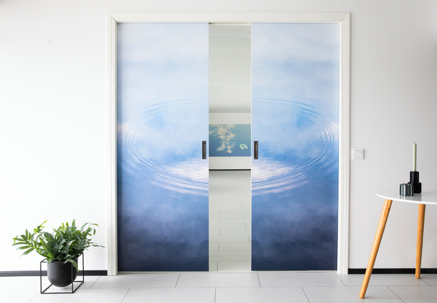 Enkelt dina dörrar Bild av Liune skjutdörrselement