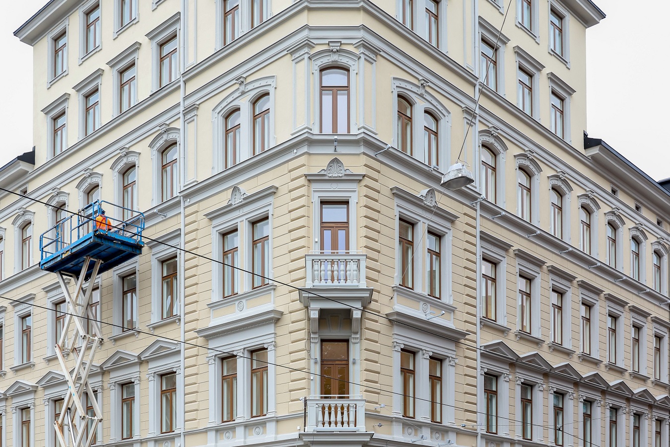 Liune Door liukuovet Helsinki ratakatu